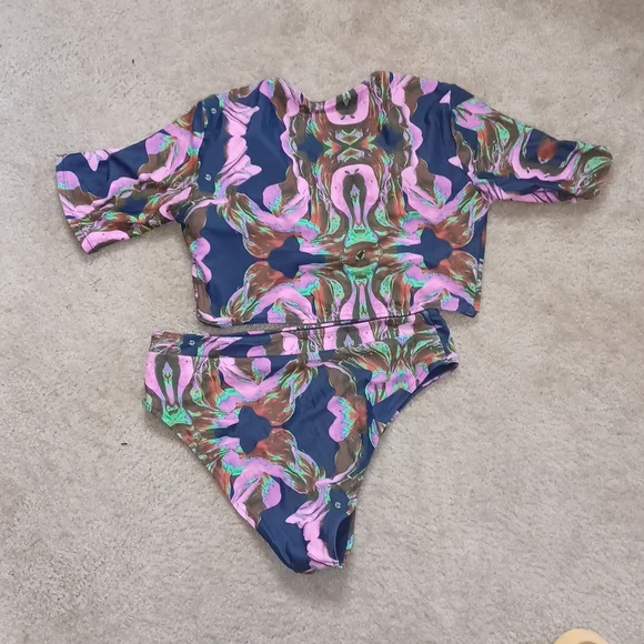 Fashion Nova Navy Blue Multicolor Printed Two-Piece Swim Set - Picture 2 of 3